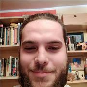 Biotecnologo, puedo dar clase de física, química, matemáticas y biología. Además doy clases de preparación para selectividad de todas las asignaturas